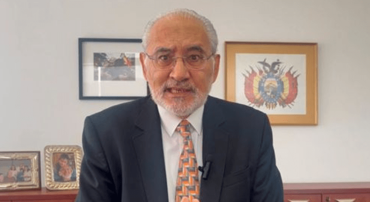 Carlos Mesa anuncia que no será candidato presidencial en&nbsp;2025