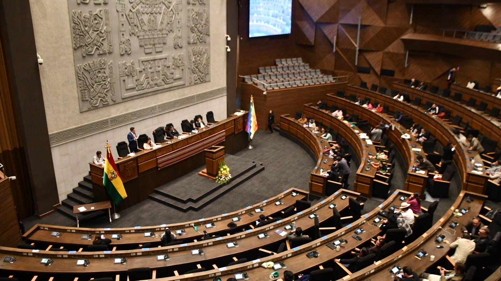 El Gobierno destinará dinero de un crédito para el Covid para financiar el voto en el exterior  