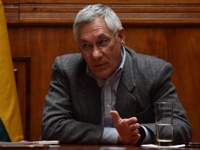 Rodríguez Veltzé niega ser candidato y critica especulaciones sobre su postulación