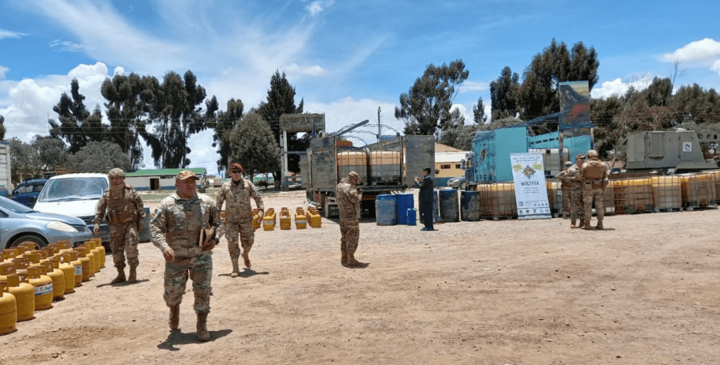 Policía incauta 7.000 litros de diésel en operativo contra el contrabando en El&nbsp;Alto